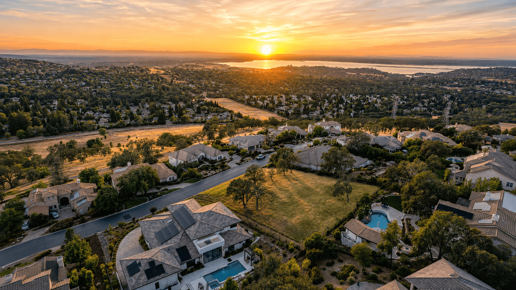 El Dorado Hills real estate overlooking Folsom Lake